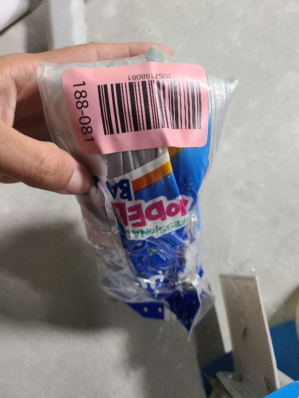 Photo 1 of 100Pcs 260 Balloons Metallic Silver Long Balloons for balloon animals, silver Skinny Latex Twisting Balloon for Animals Modeling Christmas Birthday Wedding Party Decorations.(Sliver)