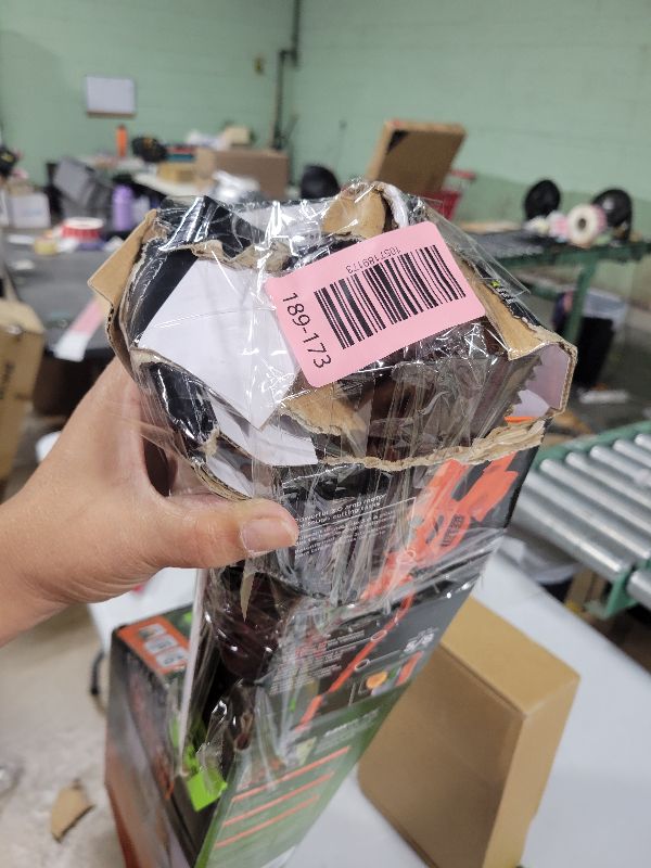 Photo 1 of BLACK+DECKER Hedge Trimmer, Dual-Action Blade, 16-Inch (BEHTS125)