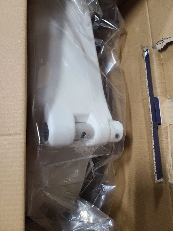 Photo 1 of 2-in-1 Locking Raised Toilet Seat with Tool-free Removable Arms