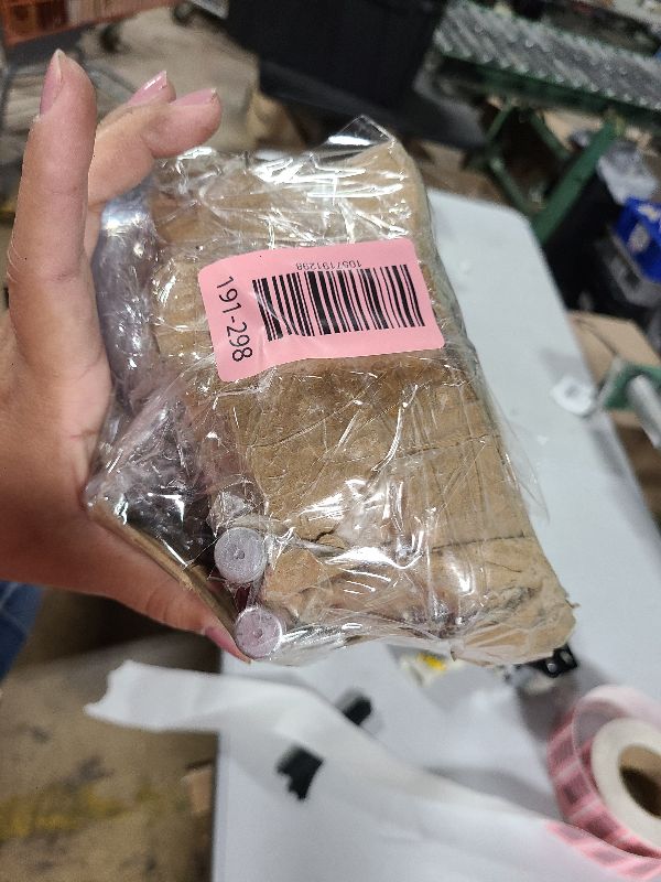 Photo 1 of
Clear Wedding Umbrellas Bulk, High-Visibility Transparent Rain Umbrella, Firm and Durable, Easy Operation, Large Clear Umbrella for Wedding Bride Groom Photography Golf Outdoor 10 pcs