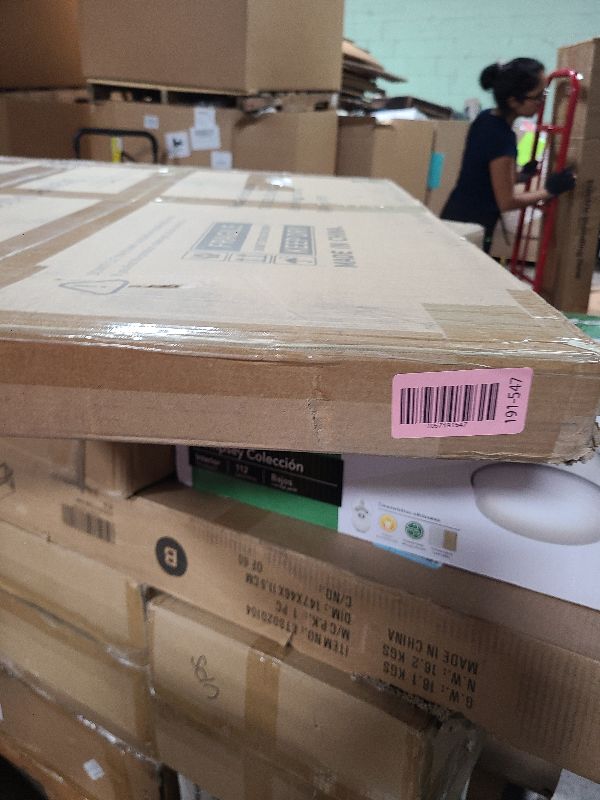 Photo 1 of (233)
1500 Pieces 2-in-1 Tilting & Rotating Puzzle Board, Portable Puzzle Table with 4 Drawers Cover,34.25" x 25.2"
100+ bought in past month