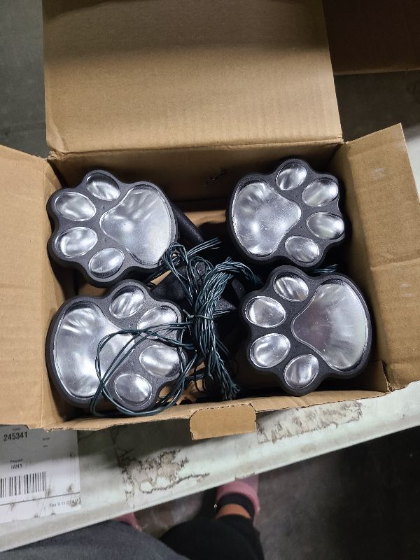 Photo 1 of AIDDOMM 16.8ft Paw Print Solar Lights - Dog Cats Animal Solar String Lights (Set of 8) Outdoor Waterproof, Cat Puppy Animal Décor Walkway Lighting, Gifts for Pet Lovers (Cold White)