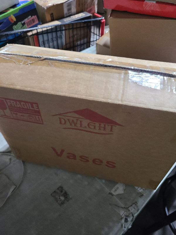 Photo 1 of 16Pcs Glass Cylinder Bud Vases for Centerpieces,7.7 In Tall Clear Flower Vases in Bulk,Glass Small Vases Floating Candle Holder for Party,Home Decor,Wedding Decoration,Birthday,Anniversary,Baby Shower