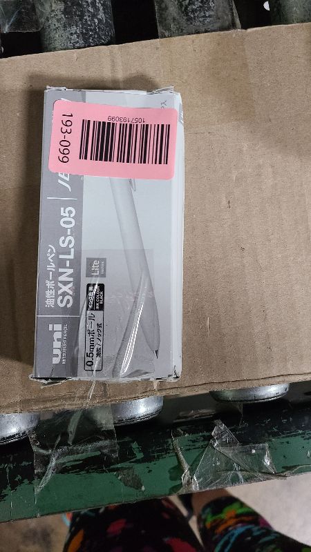 Photo 1 of ???? Uni Jetstream Single Ballpoint Pen, Equipped with 0.5mm Lite Touch Ink (Black), Shell White, SXNLS05.1, Set of 10