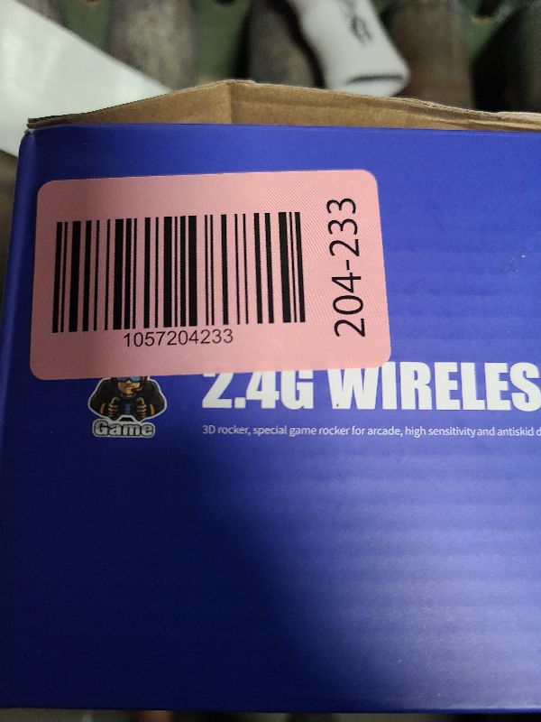 Photo 1 of 2025New Retro Game Console,40000+Games and 23 Emulators, with Dual 2.4G Wireless Controllers, Plug and play 4K HD HDMI TV Game Stick White (128GB)