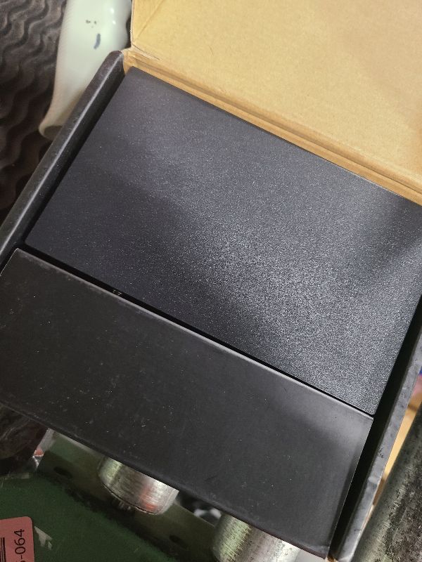 Photo 1 of 10Gbe Ethernet Switch Unmanaged with 2 x 10Gb RJ45 Ports ? 4 x 2.5Gb Base-T Ports, Desktop/Wall Mount NICGIGA 6 Port 10Gbps Network Switch for Wireless AP, NAS, PC