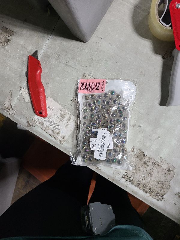 Photo 1 of 120Pcs 16MM Acrylic Beads for Jewelry Making,Bead in Bead UV Black Acrylic Round Beads for DIY Bracelets Necklace Keychain Mobile Phone Chain (Bead in Bead UV Black, 16MM)