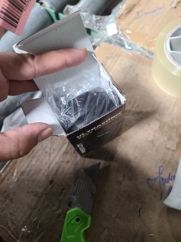 Photo 1 of 2025 Powerful Ultrasonic Pest Control Plug-in Device with LCD – Electronic Indoor/Outdoor Rodent Deterrent for Mice, Rats, Bats, Squirrels – Sound and Electromagnetic Wave-Based Technology