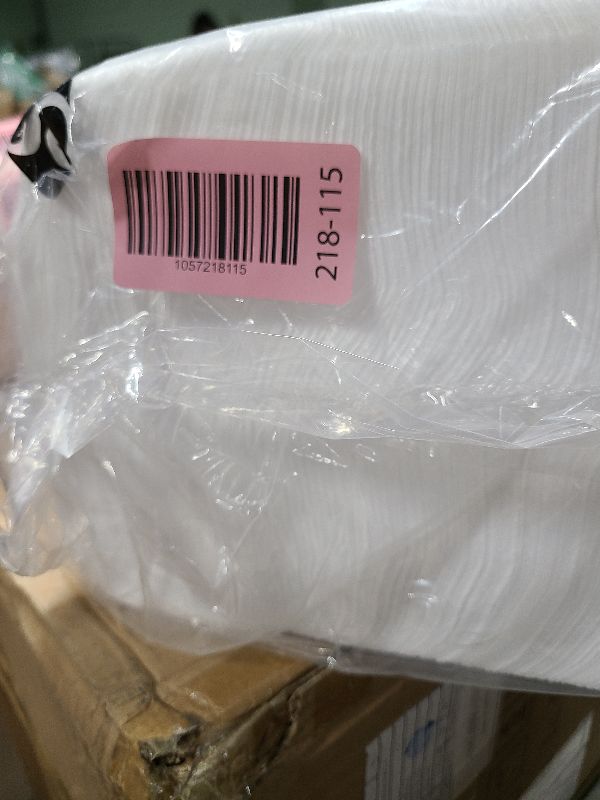 Photo 1 of 100 Pcs Disposable Massage Table Sheets,Non-woven Spa Fabric Sheets for Esthetician,Tattoo,Waxing and Lash Bed(31.5" x 71",white)