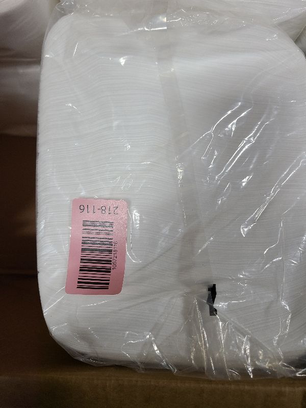 Photo 1 of 100 Pcs Disposable Massage Table Sheets,Non-woven Spa Fabric Sheets for Esthetician,Tattoo,Waxing and Lash Bed(31.5" x 71",white)
