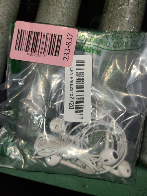 Photo 1 of 2 Packs- Wired Headphones for iPhone Earbuds Built-in Microphone & Volume Control Nosie Reduction Headsets Compatible with iPhone 14/13/12/11/XR/XS/X/8/7/SE/Pro/Pro Max/Support All iOS System