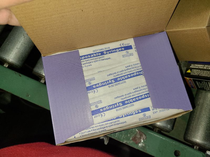 Photo 1 of 50 Pcs 1ml Syringes with Caps Oral Dispenser Individually Sterile Warpped for Medicine Dropper, Colostrum Collect Feeding Pets, Liquid