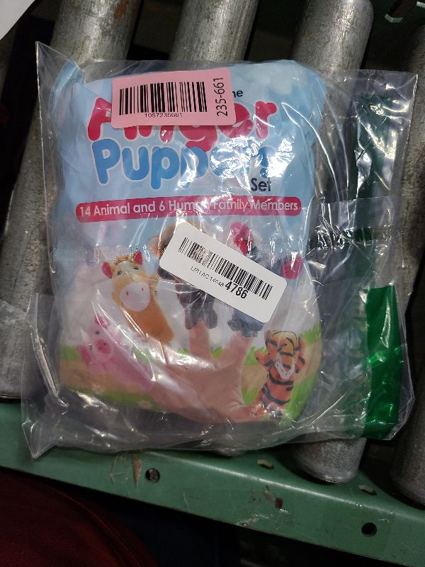 Photo 1 of 20-Piece Story Time Finger Puppets Set - Cloth Velvet Puppets - 14 Animals and 6 People Family Members