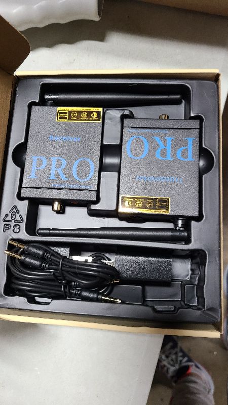 Photo 1 of 1Mii 2.4GHz Wireless Audio Transmitter and Receiver, HiFi Audio, 20ms Low Latency, 320ft Long Range Wireless Subwoofer Kit for Speaker/Stereo/Soundbar,Optical/Coaxial/3.5mm(RCA) Ports.