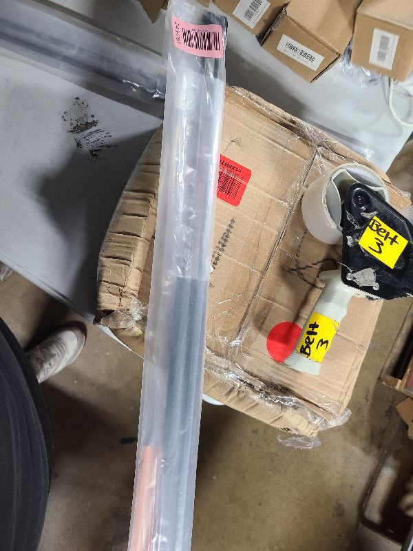 Photo 1 of 2Pcs Front HOOD Struts Lift Supports Shock Gas Spring Prop Rod Compatible With FORD 2011-2016 F-250 F-350 F-450 F-550 F250 F350 F450 F550 SUPER DUTY (Note:11 12 13 14 15 16)