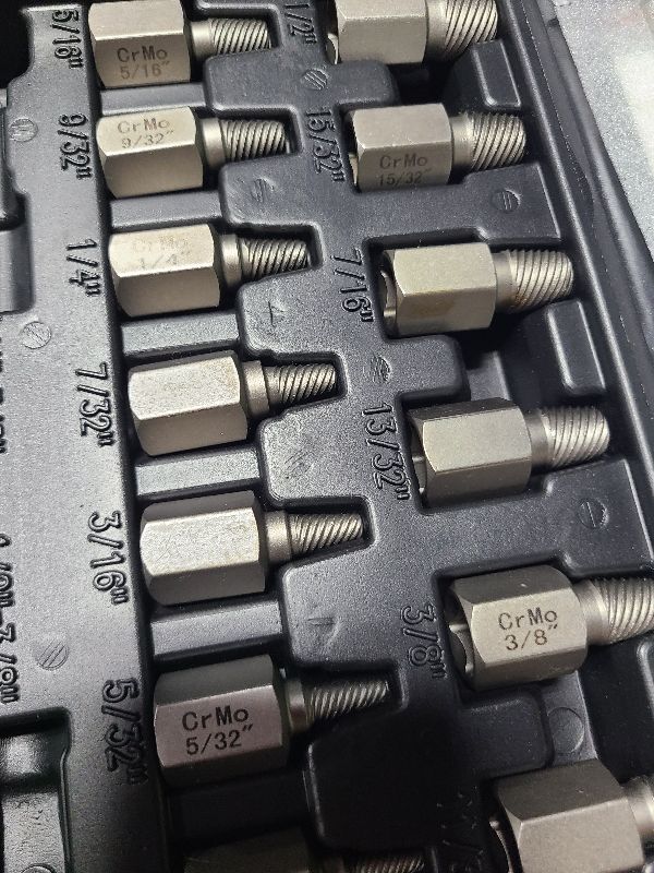 Photo 1 of 15 Pieces Screw Extractor Set, Easy Out Bolt Extractor Kit, 3/8" Inch Drive Hex Head Multi-Spline Bolt Remover Kit Tool for Removing Stripped, Broken Rusted Bolts Screws