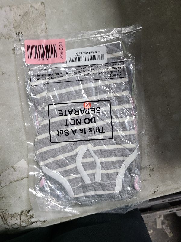 Photo 1 of 3 Pieces Reusable Dog Diapers Female Dog Period Diapers Washable Puppy Sanitary Panties with Adjustable Suspender Pet Underwear Jumpsuits for Female Doggy Doggie Puppy(M)