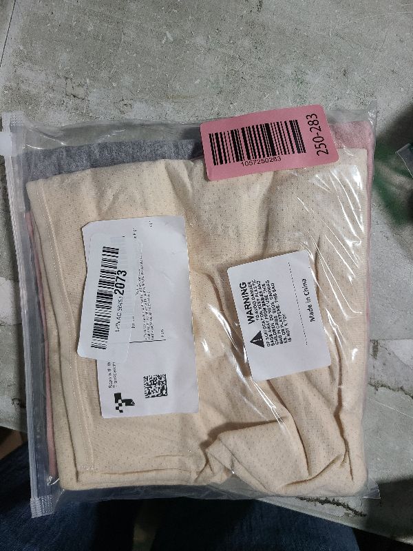 Photo 1 of 3 Pack Women's Incontinence Underwear Washable, Double Elastic High Waist Adult Incontinence Protective Briefs, Reusable for Light Bladder Leakage(XL-Waist: 26.0''~40.2'')