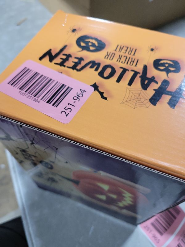 Photo 1 of 202PPCS Halloween Party Favors,Stationery Set Goodie Bags Stuffers for Kids School Classroom Prizes Trick or Treat Gifts Bags Fillers include Pencils,Erasers,Rulers,Halloween Stickers,Stamper,Notepads