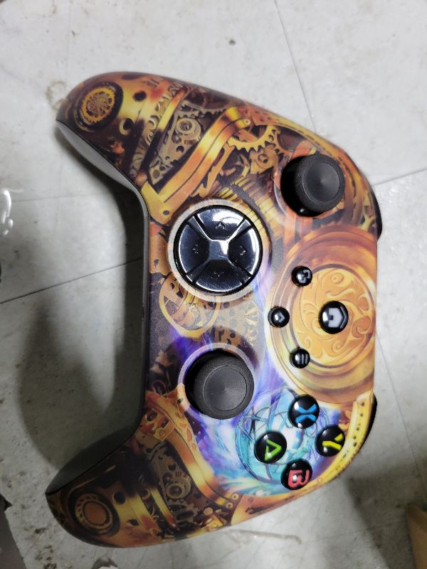 Photo 1 of Dinosoo Wireless Controller for Xbox Series X|S, Xbox One & PC, Bluetooth, 4 Vibration Motors, TURBO, Macro, 3.5mm Headphone Jack Steampunk - Upgrading with a PC before connecting to X-box