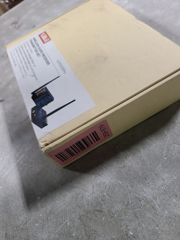 Photo 1 of 1Mii 2.4GHz Wireless Audio Transmitter and Receiver, HiFi Audio, 20ms Low Latency, 320ft Long Range Wireless Kit for Speaker/Stereo/Soundbar,Optical/Coaxial/3.5mm(RCA) Ports.