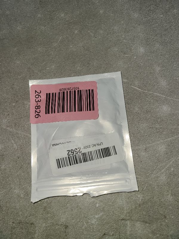 Photo 1 of 5 Set Women Key Chain Flat Key Rings Baking Varnish Metal Swivel Clasps Snap-On Keychain Ring Hook Spring Clip Snap Hook Lobster Clasp for Keys, Lanyards Jewelry Findings Crafting DIY, Pink