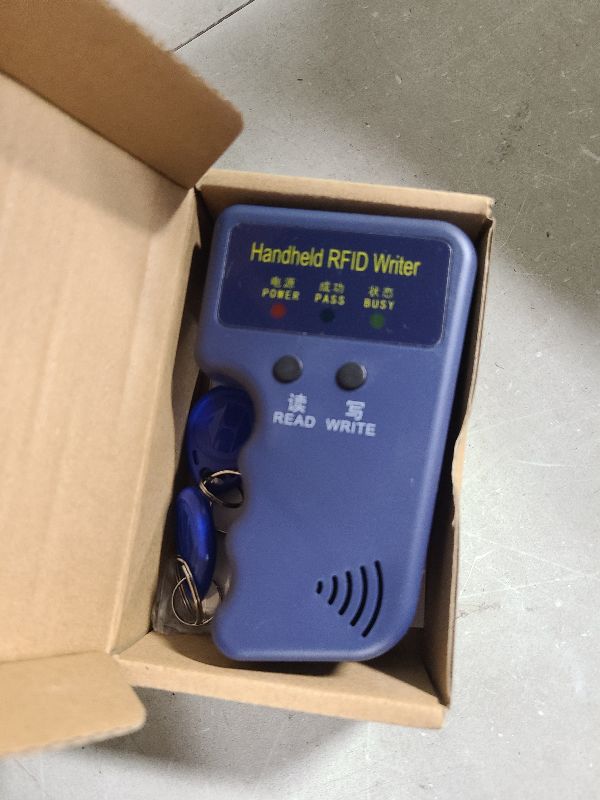 Photo 1 of 125khz RFID Reader Writer,Handheld RFID Copier,RFID Reader for 125khz Id and Hid Cards (with 5pcs T5577 Key Fob and 5pcs T5577 RFID Cards)
