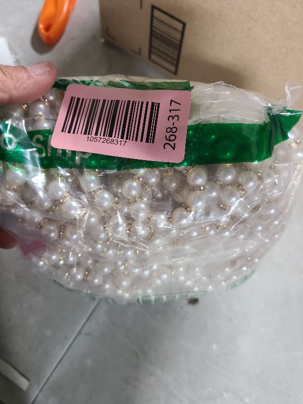 Photo 1 of 100 Pcs Gold Pearl Napkin Rings Set – Elegant Wedding Napkin Holders, Disposable Golden Napkin Rings, Pearl Napkin Holders Bulk for Wedding, Party, Banquet, Birthday Table Decor (Gold, 100 pcs)