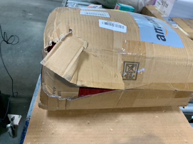 Photo 1 of ***ONLY 3***IPYNBAP Chair Cushions for Dining Chairs Set of 6, Kitchen Chair Cushions, Chair Pads with Ties and Non Slip Backing, Tufted Memory Foam Seat Cushion 6 Pack, 15.5" x 15.5" x 4", Red