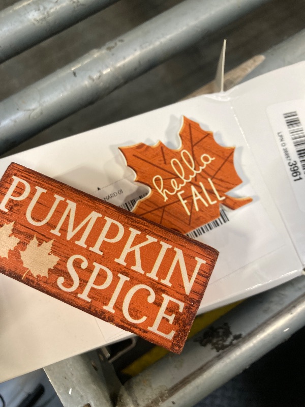 Photo 1 of **2 PIECES**Moucuny 4 Pcs Fall Decor Wooden Maple Leaf Decoration Fall Tiered Tray Decor Rustic Wooden Maple Leaf Block Sign Gift Thanksgiving Table Centerpiece Farmhouse for Autumn Harvest Party Home Kitchen