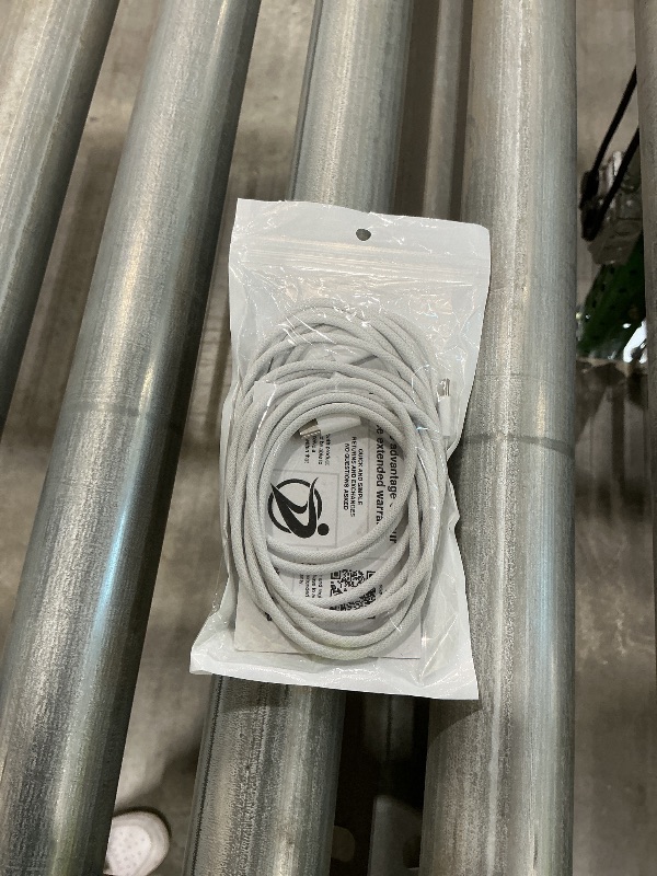 Photo 1 of ?2-Pack 6.6FT? USB C to USB C Fast Charging Cable, Braided Type-C Cord for iPhone 17/16/15/Pro/Max, iPad Pro/Air/Mini, MacBook, Galaxy S24/S23/S22, Pixel 7/6-60W PD Durable White Charger Cable