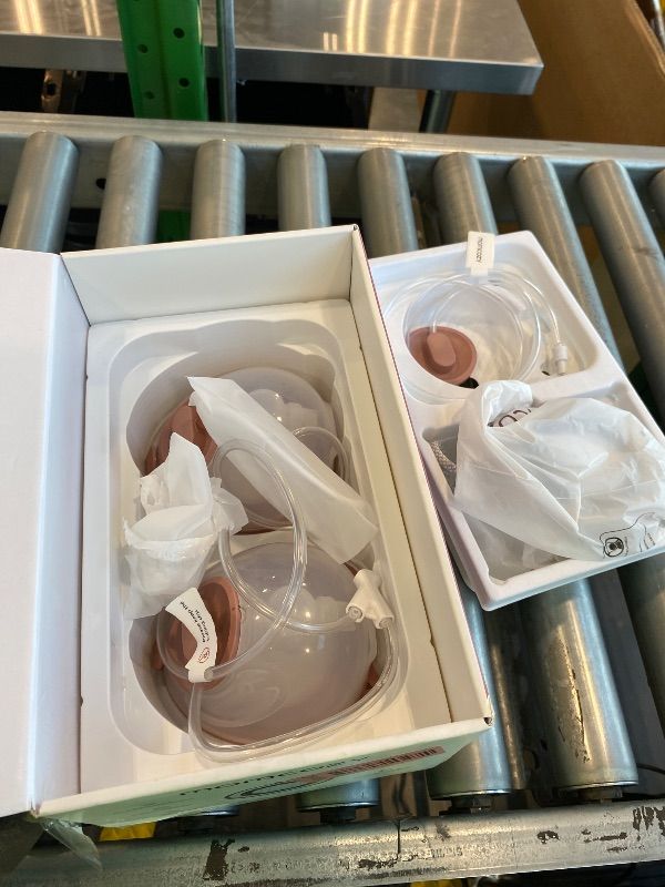 Photo 1 of *Missing Parts*
Momcozy Breast Pump V1 Pro Hospital-Grade, Hands-Free & Portable Wearable Pump, Upgraded Electric Pump with 3 Fine-Tuned Rhythms|15 Levels, Come with Leak-Proof DoubleFit Flange, Cozy Red.
