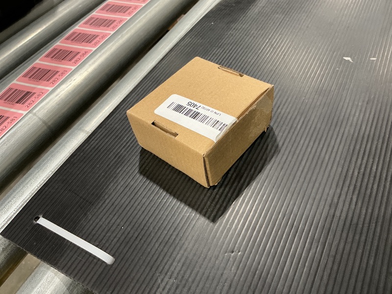 Photo 1 of  Betta Fish Resting Spot House Shell Bed Toys for Aquarium Small Fish Hide Decoration Natural Habitat Spawning Grounds for Betta Shrimp Cichlid Breeding