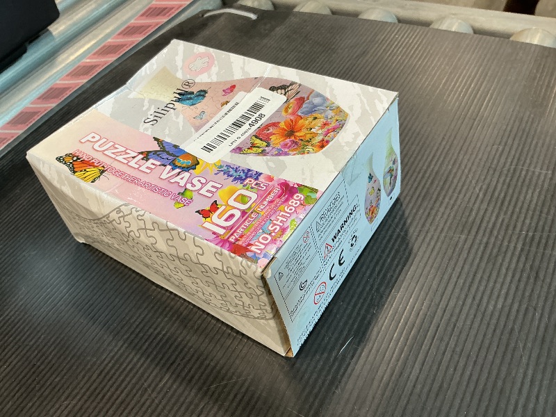 Photo 1 of 3D Puzzle Vase Puzzle Flower Vase Crafted from 160 Curved Plastic Puzzle Pieces 3D DIY Housewarming Gift for Flower Arrangements and Home Decoration(Trochilus)