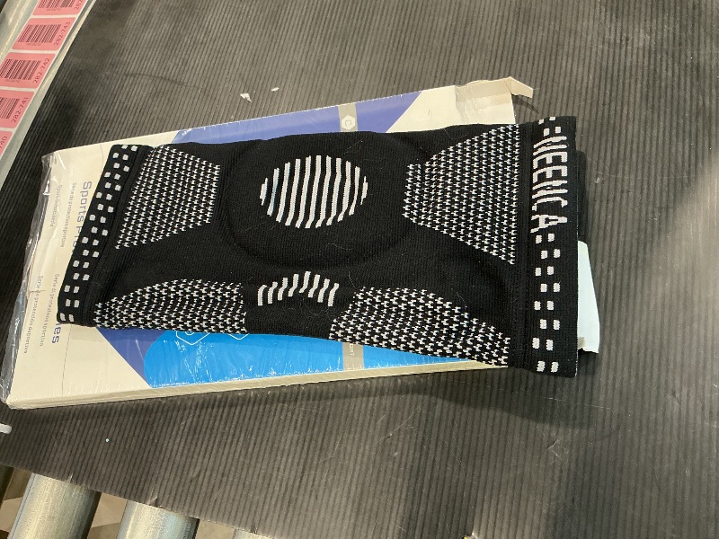 Photo 1 of **USED**
NEENCA Professional Knee Brace for Pain Relief, Medical Knee Support with Patella Pad & Side Stabilizers, Compression Knee Sleeve for Meniscus Tear, ACL, Joint Pain, Runner, Workout - Single