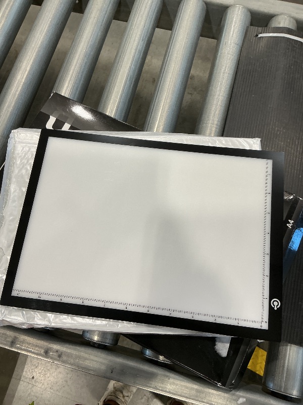Photo 1 of *Missing Parts*
ME456 A4 LED Light Box 9x12 Inch Light Pad Only 5mm Ultra-Thin USB Power Light Table for Tracing
