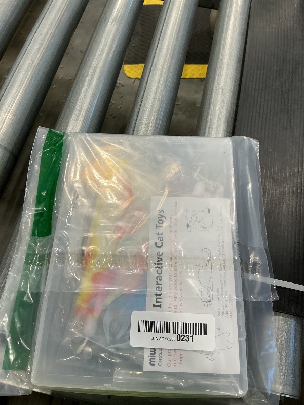 Photo 1 of 12 Pack Cat Wand Feather Toy Refills with Bells , Natural Feather Replacement for Interactive Teaser Toys, Colorful Wand Attachments, Durable and Safe Cat Toy Accessories for Exercise and Play