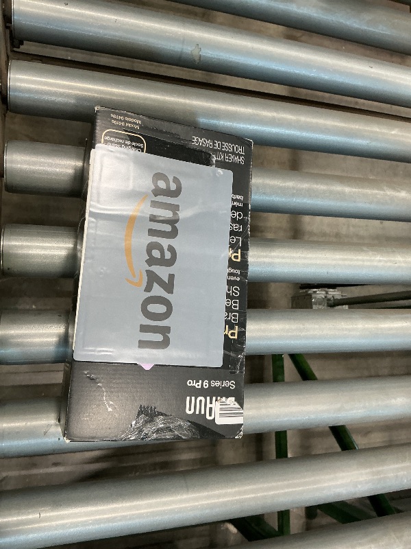 Photo 1 of ***SEE NOTES****Braun Series 9 Pro 9419s Electric Shaver for Men, Wet & Dry Shave, Shaving Kit with 4+1 Head with ProLift Trimmer