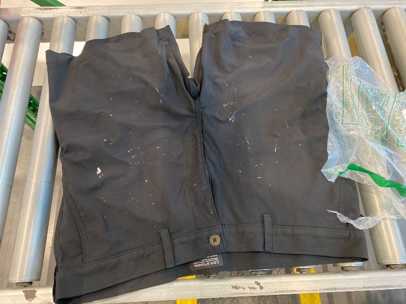 Photo 1 of *Stained. Splattered with paint* Levi's Men's XX Chino Tech Shorts, Black Boots Warp Knit