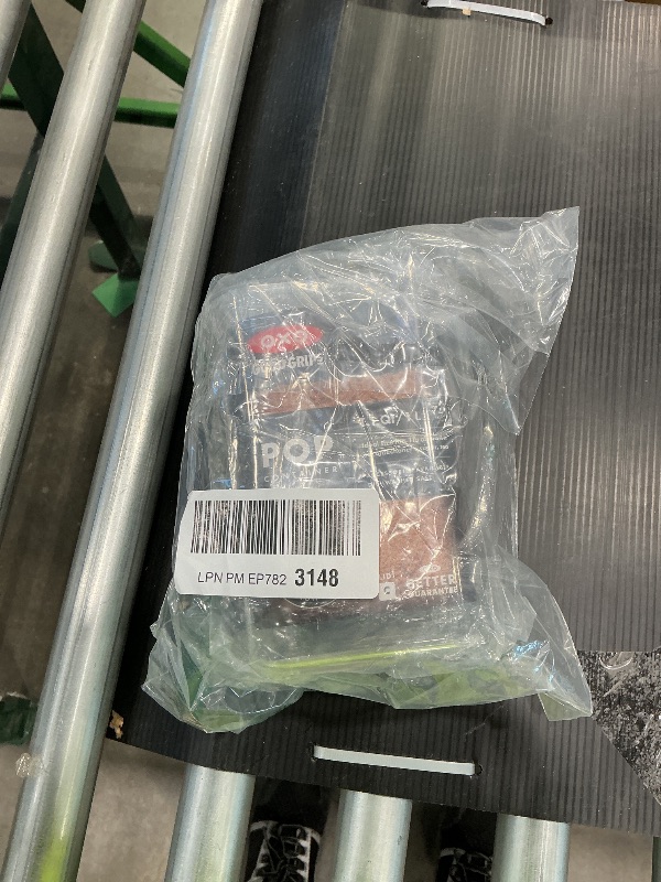 Photo 1 of ***MISSING LID*** OXO Good Grips POP Container - Airtight Food Storage - Small Square Short 1.1 Qt Ideal for 1 lb of brown sugar or confectioner's sugar