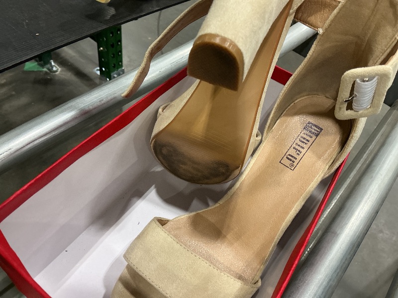 Photo 1 of *Minor Damaged* Idifu Beige women shoes size 7