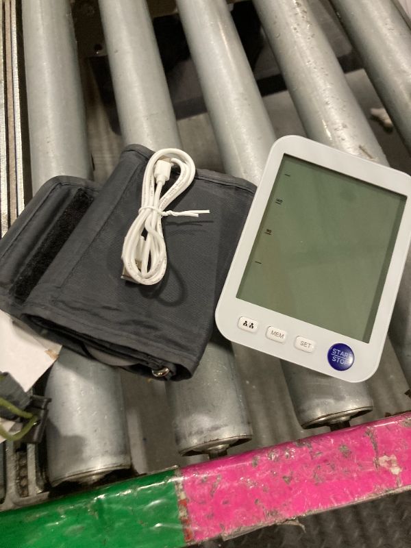 Photo 1 of ****ORIGINAL PRODUCT****Blood Pressure Monitor Upper Arm Large LED Backlit Screen 1000 Sets Memory Automatic Digital BP Machine Adjustable BP Cuff 4 Batteries
