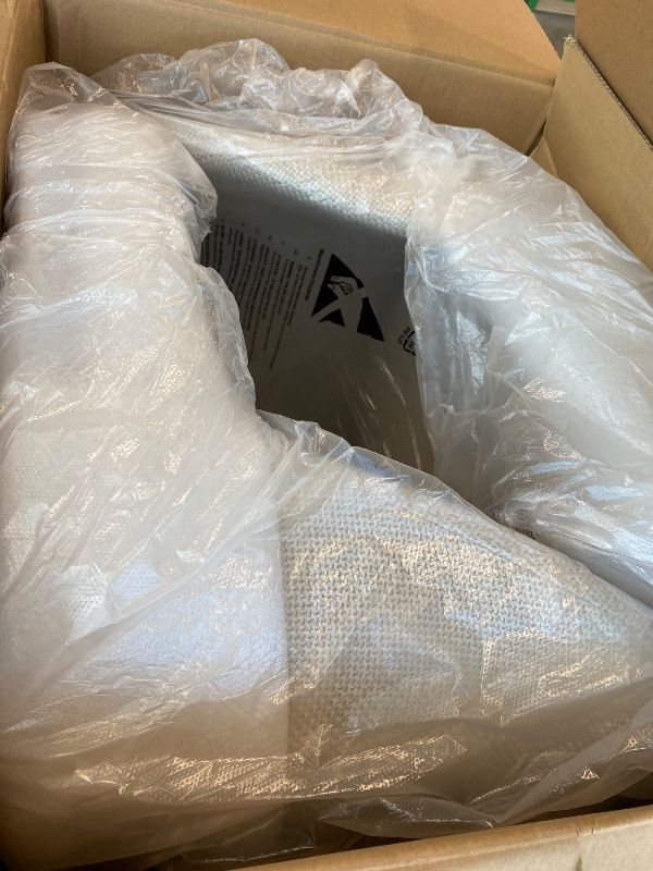 Photo 1 of *Partial Set* COLAMY Upholstered Dining Chairs Set of 2, Modern Kitchen Chairs with Back, Fabric Side Dining Room Chairs with Wood Legs for Kitchen Dining Room Restaurant, Beige
Set 1/2