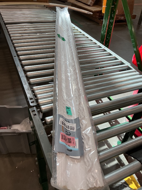 Photo 1 of *SMALL SCUFFS* Endurathane Edinburgh Crown Moulding, 4"H x 2 3/8"P x 4 5/8"F x 94 1/2"L, Factory Primed