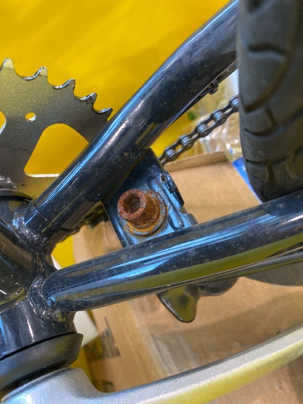 Photo 1 of *Major Damage* 
Hurley Electric Bikes Amped Urban Single Speed E-Bike (Blue Sea, Large / 19)