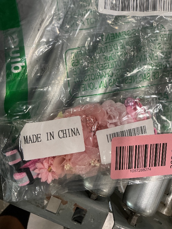 Photo 1 of 2 Pack Cat Collar Pink Floral with Bell and Removable Flower Bowtie Breakaway Adjustable Cat Collar for Girl Kitten Puppy Small Cats Dogs Daily Decoration (XQ10-5)