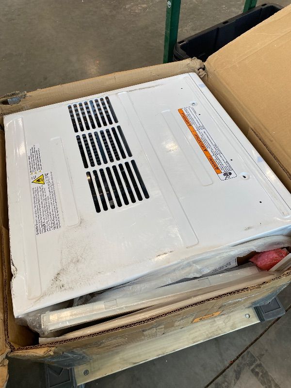 Photo 1 of *Minor Damaged*
Whirlpool 18,000 BTU 230V Window Air Conditioner with Supplemental Heat, Window Mounted AC Unit with Heater for Apartment, Living Room, Bedroom, Large Rooms up to 1000 Square Feet
