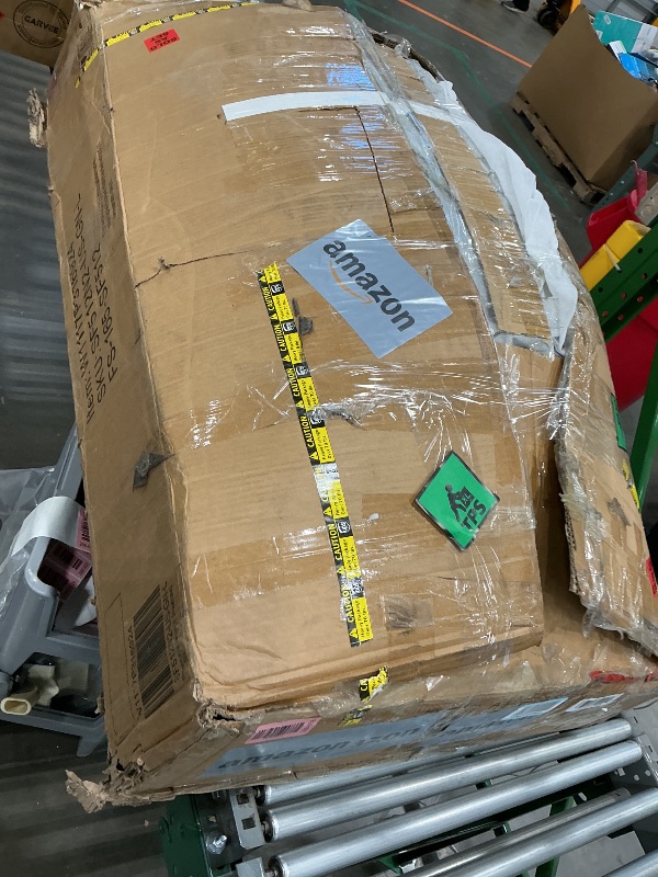 Photo 1 of *Partial Set*
FAVSH 130" U-Shaped Sectional Sofa with Storage Console & Cup Holders, Upholstered 6 Seat Living Room Sleeper Couch Furniture Set w/Chaise, Cloud Cushion Couch for Home, Office, Apartment,Green