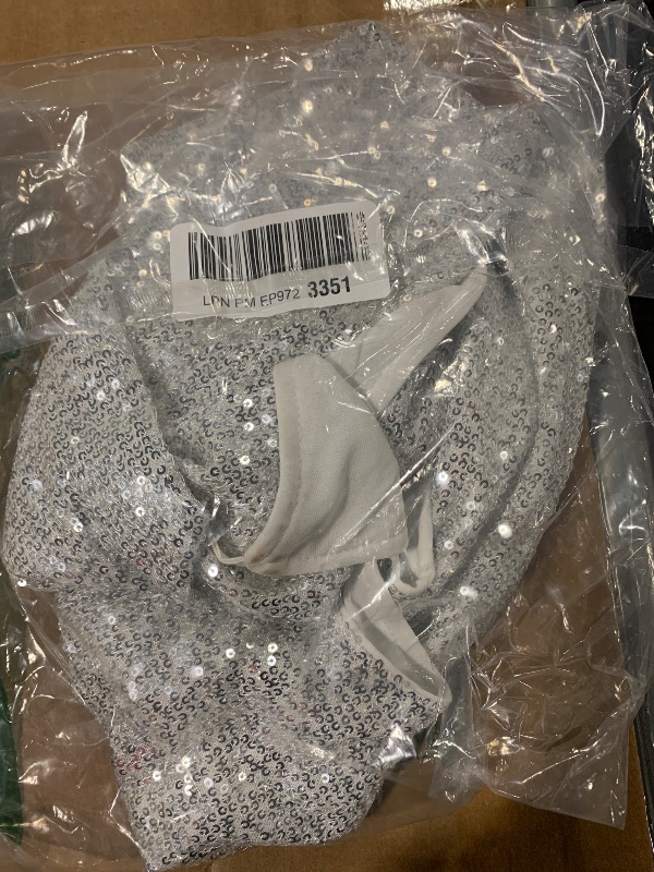 Photo 1 of ****SIMILAR****
iGENJUN Women Workout Tops for Women Racerback Tank Tops 2025 Yoga Gym Ribbed Sleeveless Shirts Clothes,L,White