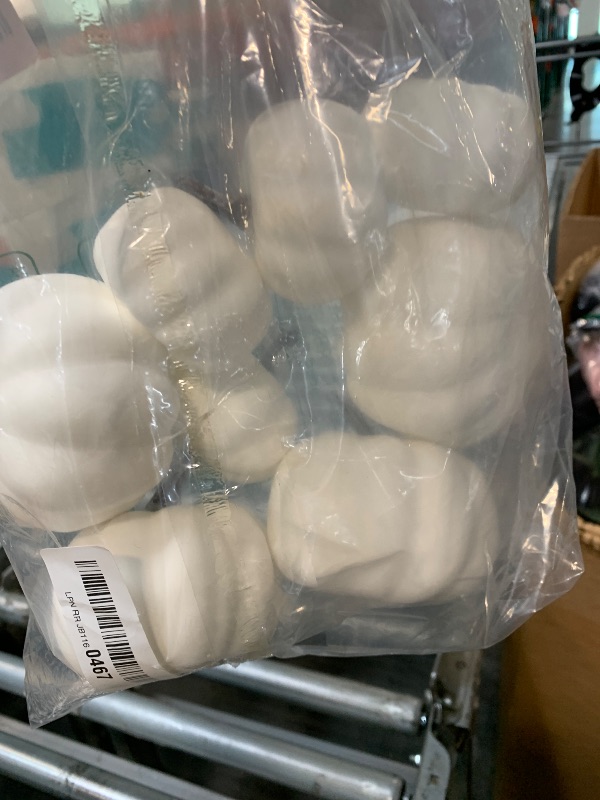 Photo 1 of ****MISSING PART***
Fabric and White Pumpkins Assorted Size - 16PCS Burlap for Rustic Fall Decor, Perfect Halloween Thanksgiving Decoration Wedding